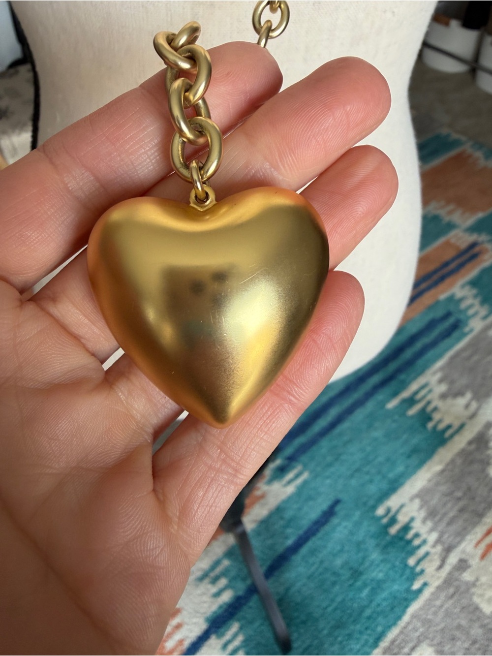 Roxanne Assoulin The Puffy Heart Necklace in Gold - Picture 3 of 7